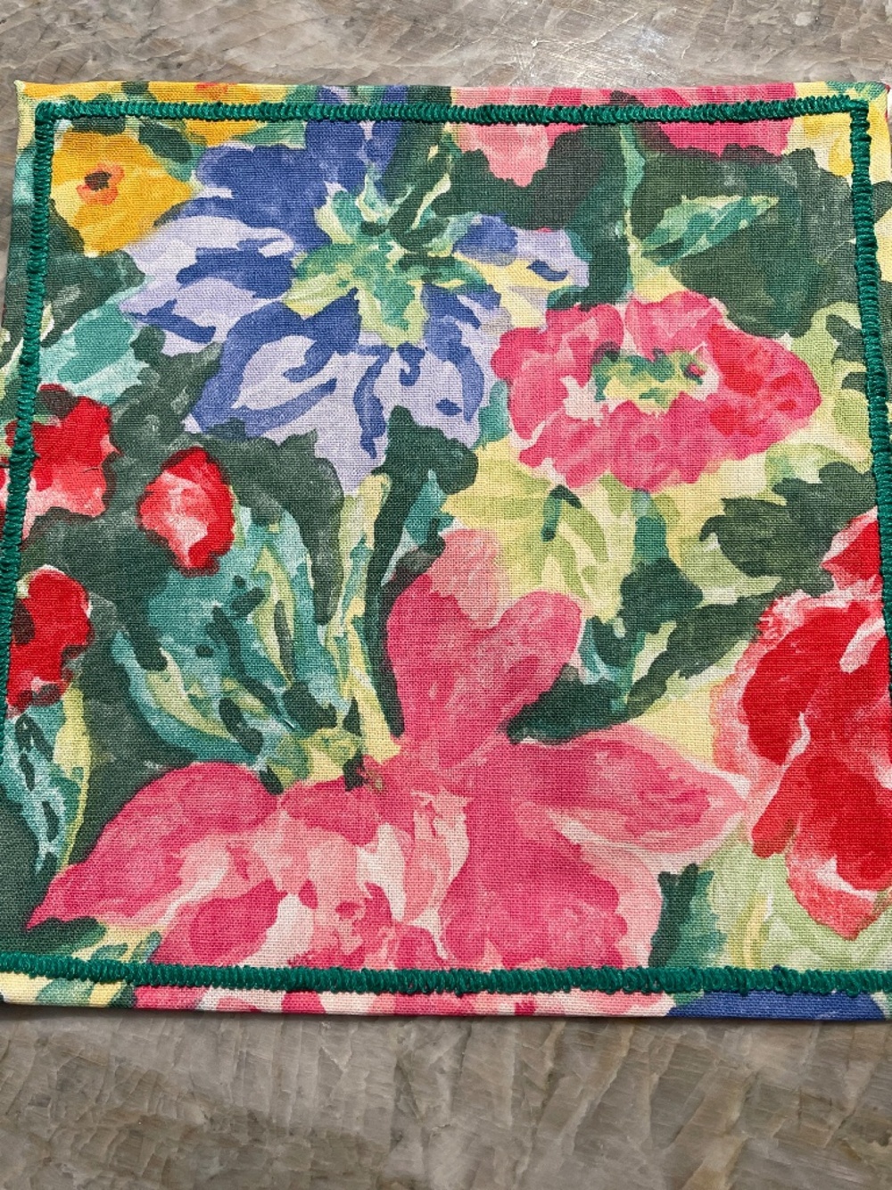 Set of 8 New Floral Napkins 9.5”